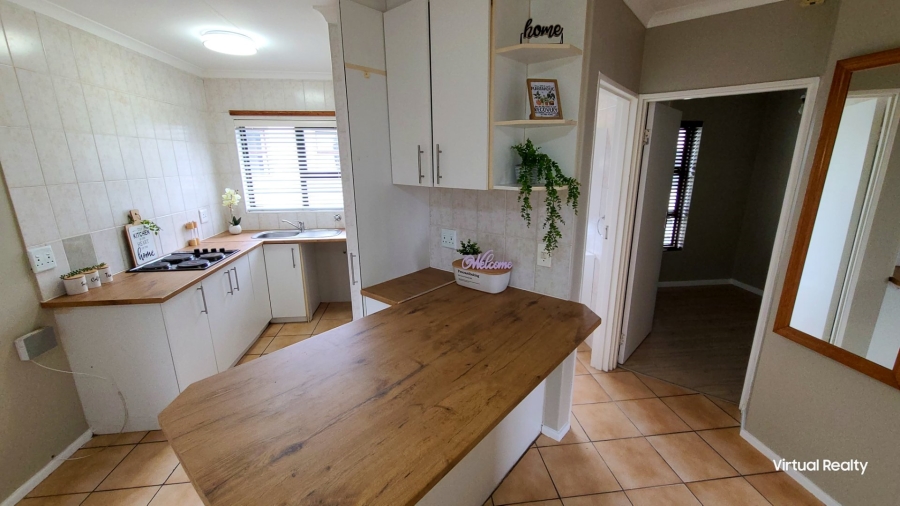 To Let 2 Bedroom Property for Rent in Parow North Western Cape